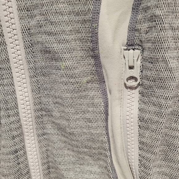 Lululemon define jacket in Pique silver spoon size 2 - Picture 9 of 9